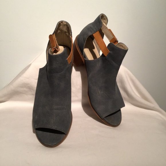 Groove  Linette Open Toe Sandal Size 7 - Picture 8 of 8